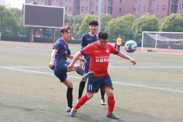 爵士擒公牛止6连败 格林关键三分火箭克尼克斯